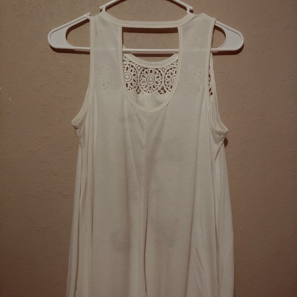 Shirt - Picture 2 of 2